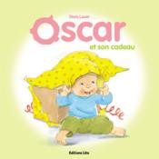 Oscar et son cadeau - Couverture - Format classique