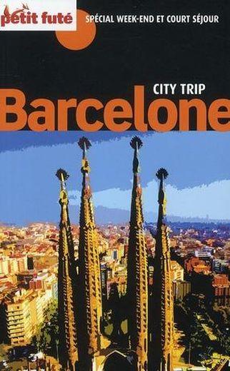 GUIDE PETIT FUTE ; CARNETS DE VOYAGE ; Barcelone city trip (édition 2011)